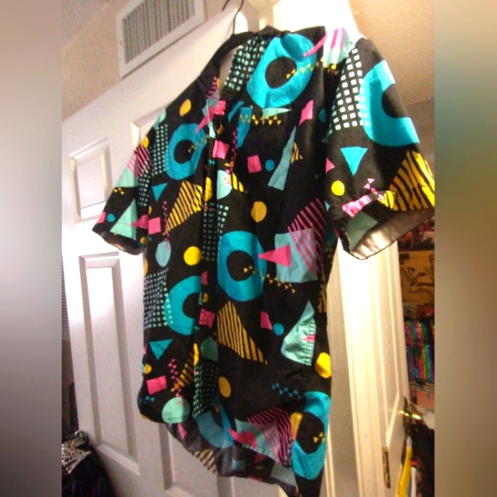 Men's shirt
